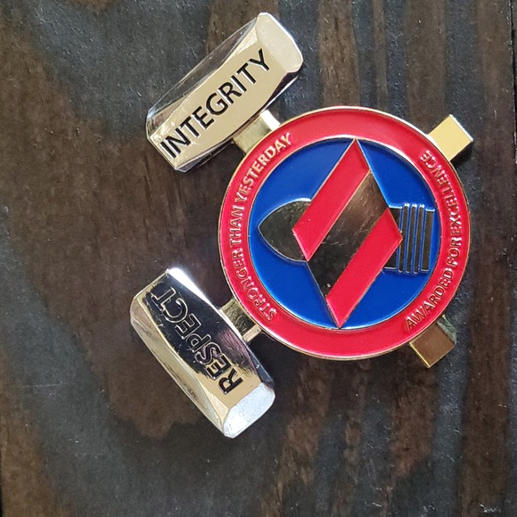 🌲217th Brigade Support Battalion challenge coin - Picture 2 of 4